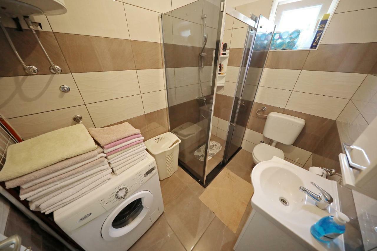 Holiday Home Luka Pridraga المظهر الخارجي الصورة