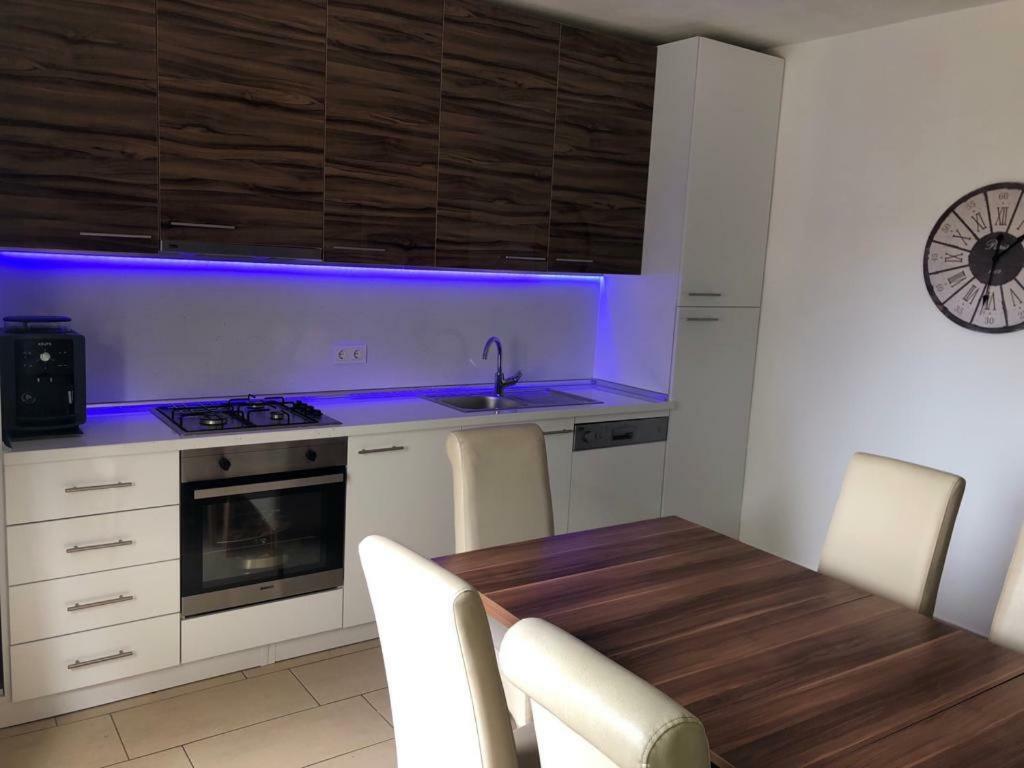 Holiday Home Luka Pridraga المظهر الخارجي الصورة